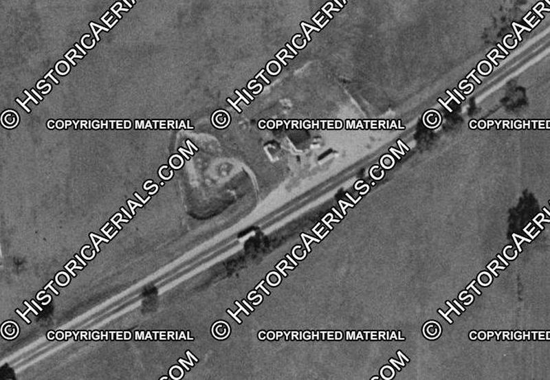 Blue Rooster Restaurant (Pink Panther) - 1955 Aerial (newer photo)